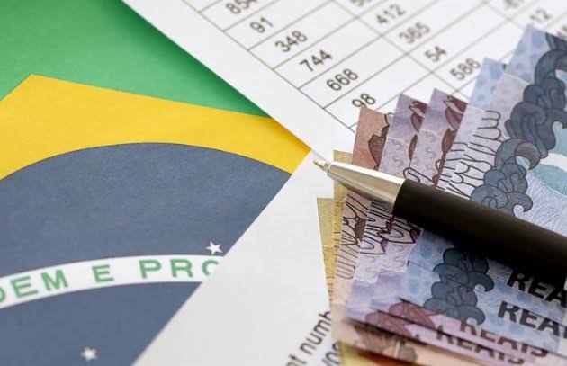 Brasil ultrapassa Canadá e se torna a nona economia do mundo