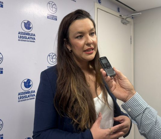 Deputados aprovam projeto de Camila Toscano que cria fundo para vítimas de desastres naturais