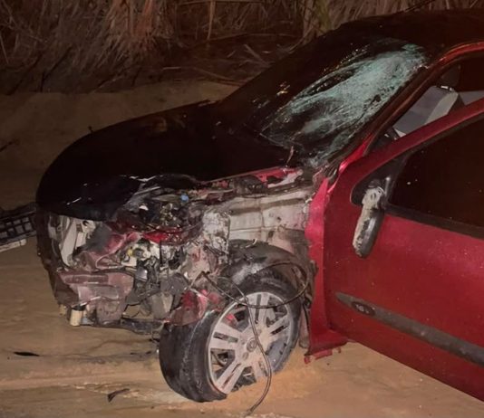 Mãe e filho morrem após acidente entre moto e carro, no Litoral Sul da Paraíba