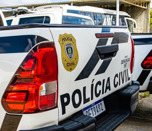 Mãe e padrasto são presos por maus-tratos contra crianças