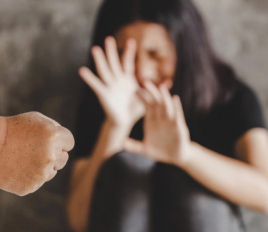 Vizinhos ouvem gritos, acionam a Polícia e salvam mulher de marido agressor em Cuitegi