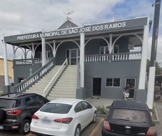 Justiça recebe denúncia e torna réus prefeito, primeira-dama e secretários de São José dos Ramos em investigação de esquema de desvios