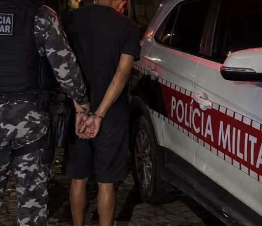 Menor é apreendido acusado de homicídio, em Belém