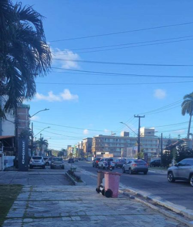 Médico é espancado por quatro homens durante assalto na orla de Manaíra