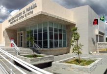 Justiça afasta secretário de Educação de cidade na PB após MP apontar incompatibilidade com curso de Medicina