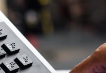 Mais de três milhões de eleitores vão às urnas na Paraíba neste domingo