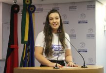 Leis de Camila Toscano reforçam acolhimento e assistência a mulheres com câncer de mama